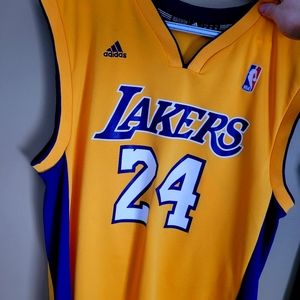 Authentic adidas kobe jersey size M